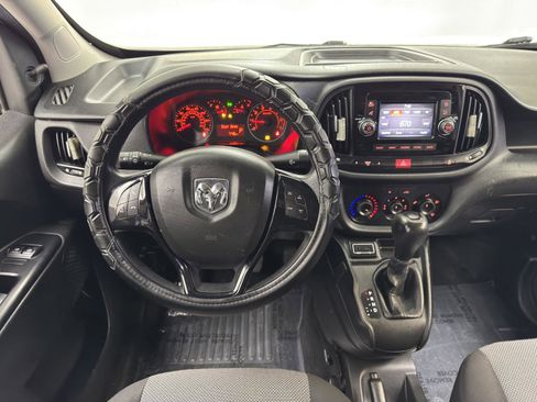 Used 2020 RAM ProMaster City Tradesman image 24