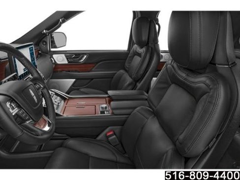 Used 2023 Lincoln Navigator Reserve AWD/4WD image 10