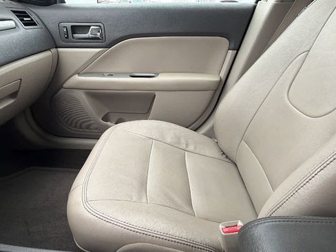 Used 2011 Ford Fusion SEL w/ 301A Rapid Spec Order Code image 12