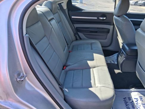 Used 2010 Dodge Charger Rallye RWD image 13
