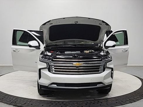 Used 2021 Chevrolet Tahoe High Country RWD image 10
