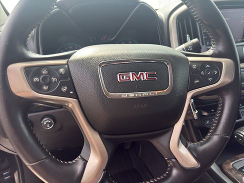 Used 2021 GMC Canyon Denali AWD/4WD image 17