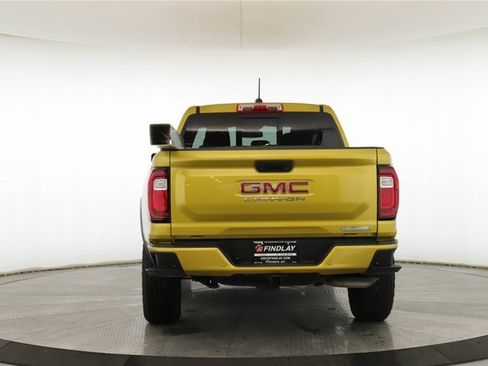 Used 2024 GMC Canyon Elevation w/ Convenience Package image 11