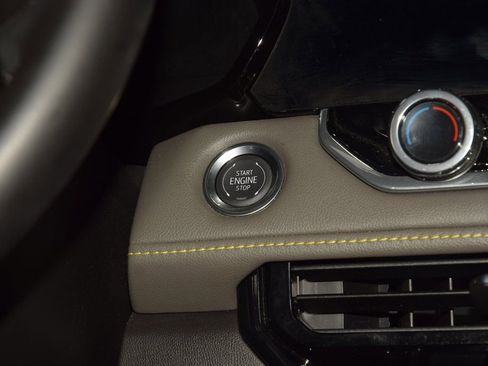 Certified 2024 Chevrolet Colorado ZR2 w/ Technology Package image 36