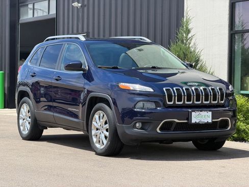 Used 2015 Jeep Cherokee Limited AWD/4WD image 4
