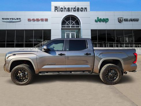 Used 2024 Toyota Tundra Limited w/ Power Package image 3