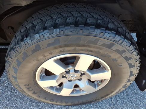 Used 2011 Nissan Xterra PRO-4X w/ Protection Pkg image 6
