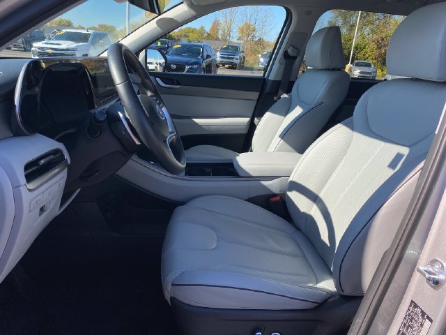 Used 2025 Hyundai Palisade SEL AWD/4WD image 16