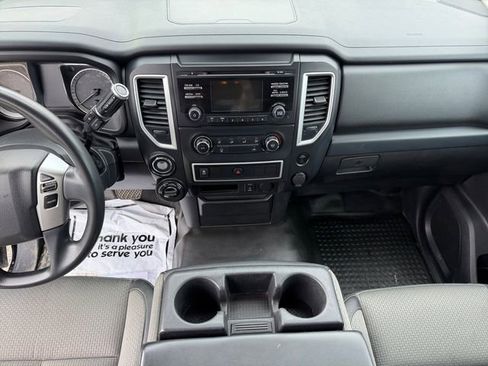 Used 2018 Nissan Titan S w/ S Utility Package AWD/4WD image 11