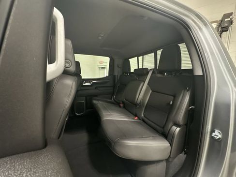 Used 2023 GMC Sierra 1500 SLT w/ SLT Premium Plus Package AWD/4WD image 20