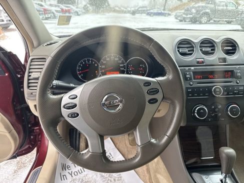 Used 2011 Nissan Altima 2.5 S w/ Convenience Pkg image 15