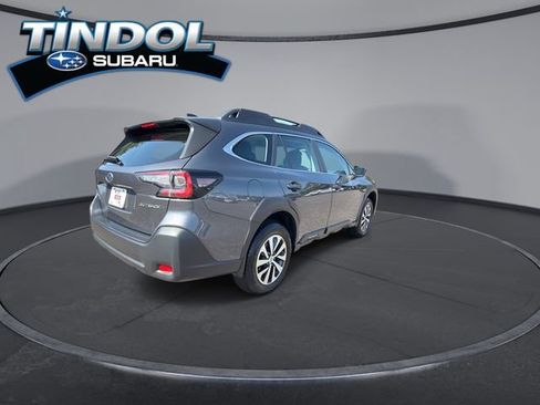 Certified 2025 Subaru Outback AWD/4WD image 8