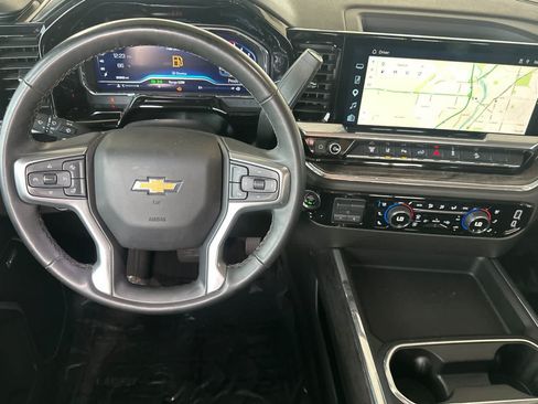 Used 2025 Chevrolet Silverado 3500 LTZ w/ Z71 Chrome Sport Edition AWD/4WD image 14