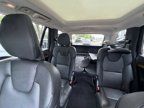 Used 2023 Volvo XC90 T8 Plus AWD/4WD image 17