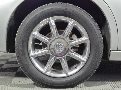 Used 2005 Buick LaCrosse CXS w/ Gold Convenience Package FWD image 25