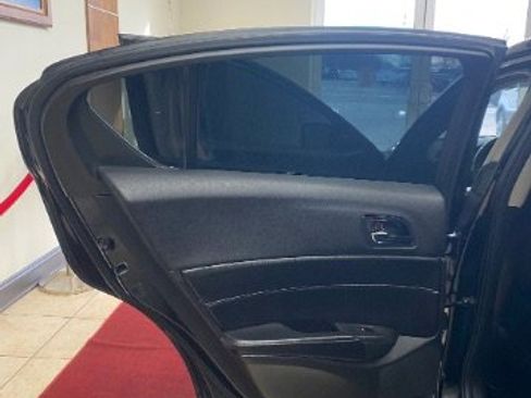 Used 2014 Acura ILX image 12