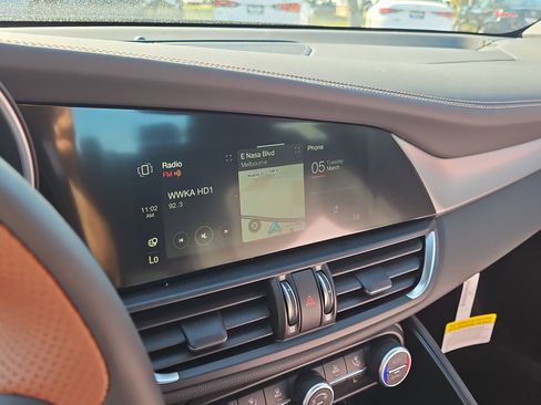 New 2025 Alfa Romeo Giulia w/ Driving Assist Package image 10