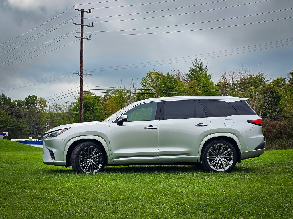 Used 2024 Lexus TX 350 AWD w/ Technology Package image 7