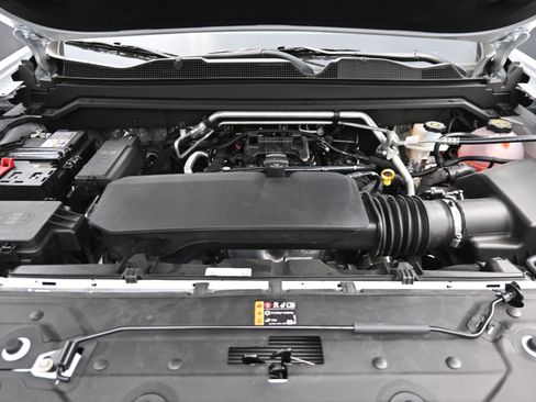 New 2026 Chevrolet Colorado W/T w/ WT Custom Package AWD/4WD image 27