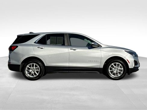 Used 2022 Chevrolet Equinox LT FWD image 6
