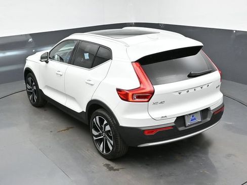 Used 2024 Volvo XC40 B5 Ultimate w/ Climate Package AWD/4WD image 48