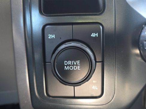 Used 2025 Ford F150 XLT w/ Equipment Group 301A Standard AWD/4WD image 28