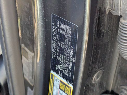 Certified 2025 Kia Soul LX image 16