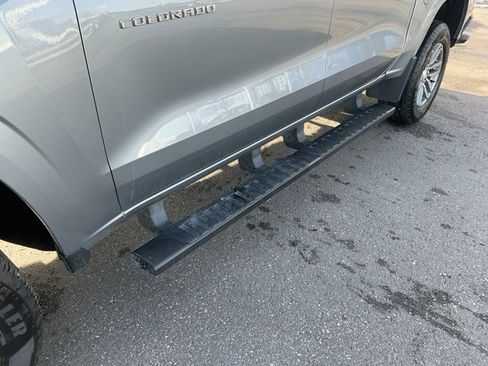 Used 2023 Chevrolet Colorado LT w/ LT Convenience Package image 12