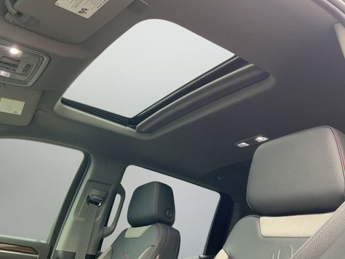 New 2026 Chevrolet Silverado 1500 RST AWD/4WD image 16