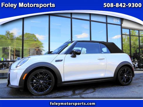 Used 2022 MINI Cooper S image 1