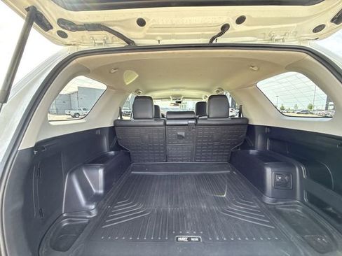 Used 2022 Toyota 4Runner SR5 Premium AWD/4WD image 23