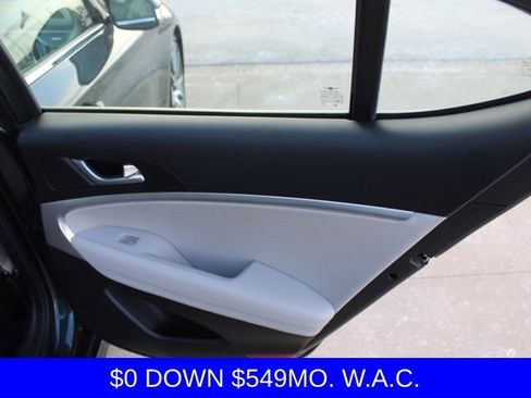 Used 2023 Genesis G70 2.0T image 20