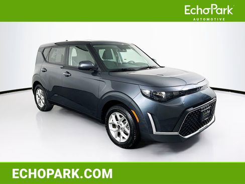 Used 2025 Kia Soul LX w/ LX Technology Package image 1