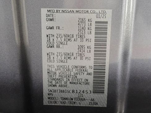 Used 2025 Nissan Rogue SV image 27