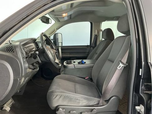 Used 2009 Chevrolet Silverado 2500 W/T AWD/4WD image 9