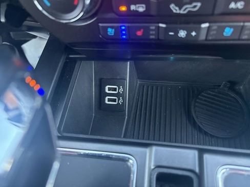 Used 2019 Ford F150 Lariat AWD/4WD image 33