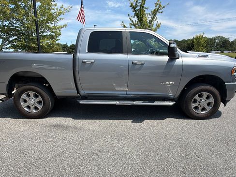 Used 2024 RAM 2500 Big Horn w/ Sport Appearance Package AWD/4WD image 7