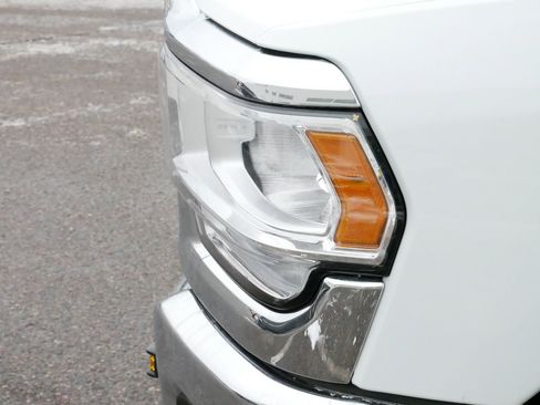 Used 2024 RAM 3500 Tradesman w/ Chrome Appearance Group image 16