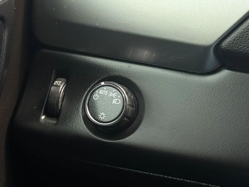 Used 2020 Chevrolet Tahoe 2WD image 34