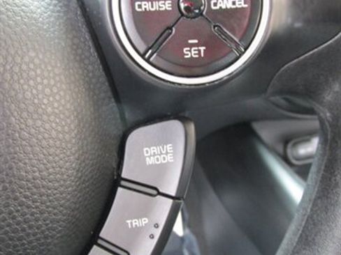 Used 2019 Kia Soul + FWD image 20