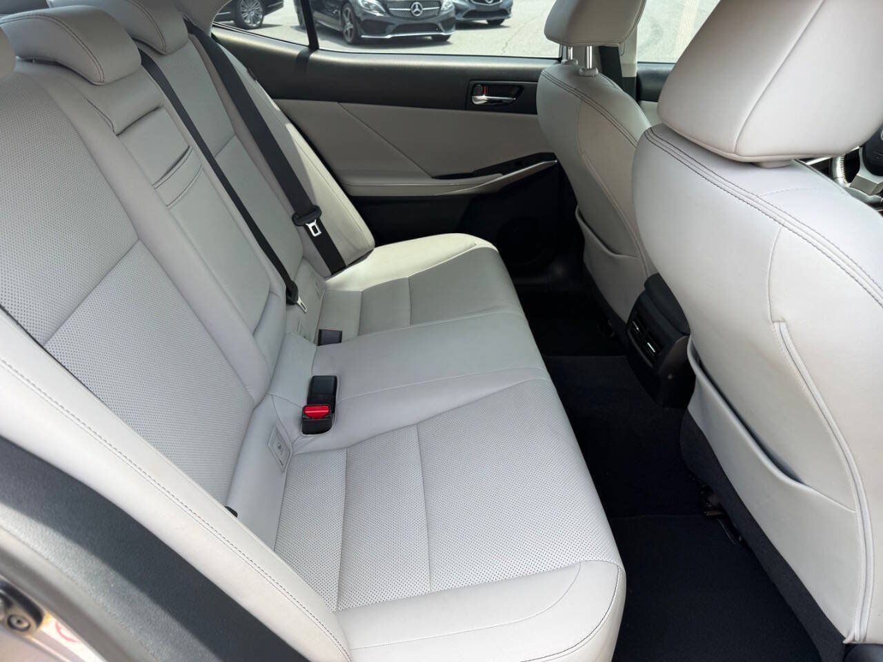 Used 2015 Lexus IS 250 w/ Navigation System Package RWD image 21