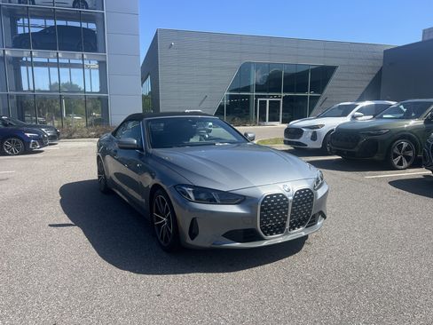 Used 2025 BMW 430i Convertible RWD image 1
