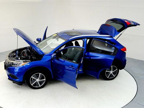 Used 2021 Honda HR-V EX-L image 22