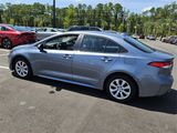 Used 2022 Toyota Corolla LE image 4