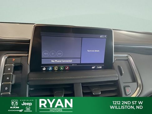 Used 2021 GMC Yukon SLT w/ SLT Luxury Plus Package AWD/4WD image 30