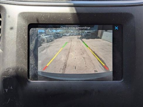 Used 2020 Jeep Cherokee Latitude Plus AWD/4WD image 13
