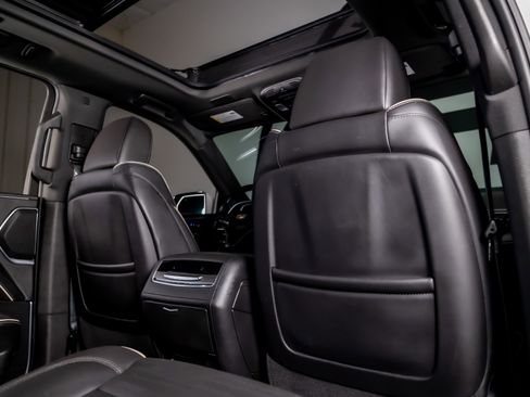 Used 2023 Cadillac Escalade ESV Sport w/ LPO, ONYX Package AWD/4WD image 25