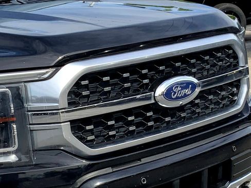 Certified 2021 Ford F150 Platinum w/ Equipment Group 701A High image 27