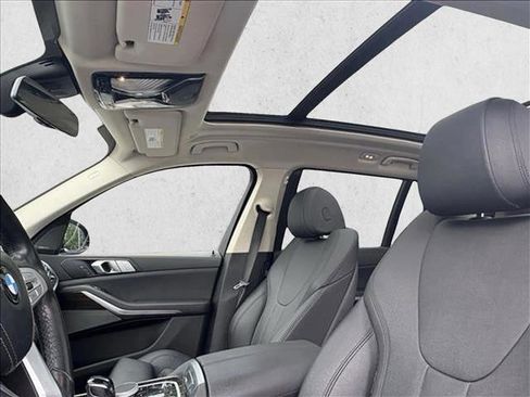 Used 2020 BMW X7 xDrive40i w/ Premium Package image 12