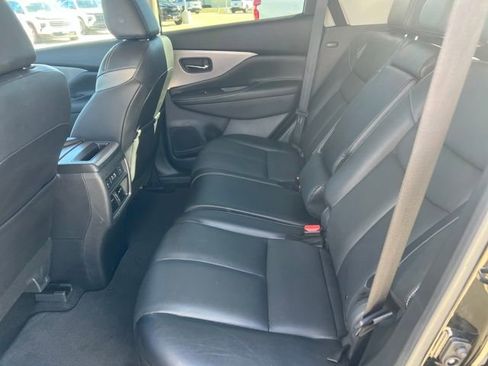 Used 2024 Nissan Murano SL image 16